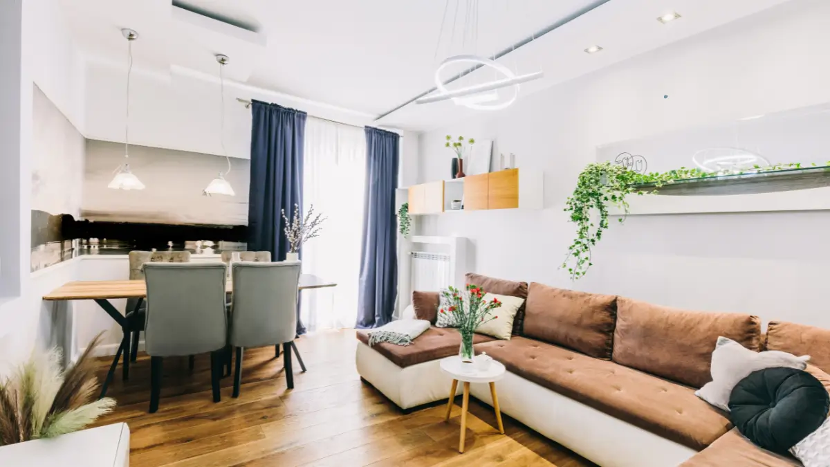 Sala pequena decorada, simples e barata